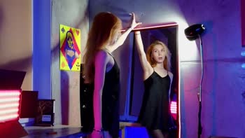 Izi_fox's Sizzling Solo: Red Hot Seduction in HD