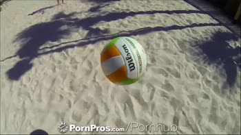 Povd Pretty Blonde have some Sexy Summer Fucking Time