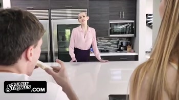 Stepbrother Pranks Bunny Colby And Fills Her With Hot Jizz