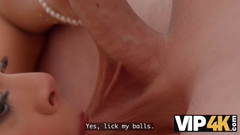 VIP4K. Waxwork