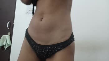 desi_girl23 - Desi Girl 23's Sensual Squirt Show