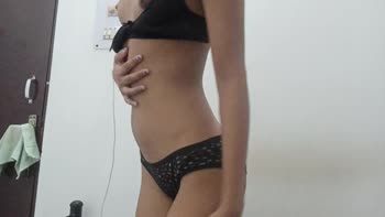 desi_girl23 - Desi Girl 23's Sensual Squirt Show