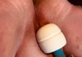 Squirt Sensations: BeautifulFlyer97's BBW Masturbation Delight