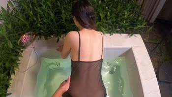 Lindainlove's Sizzling 60FPS Chinese Heat: Big Tits & Curvy Ass