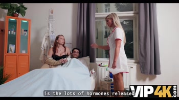 MILF Gets Horny When She Sees Her