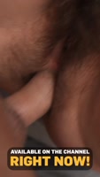 A Mature Beauty with a Hairy Pussy Seduced a young Handyman