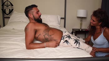 Viking Vara's Romantic Getaway: Spontaneous BJ at a Restaurant