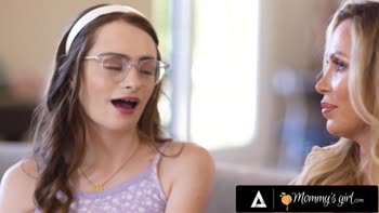 Nikki Benz Teaches Stepdaughter Chloe Temple The Joys of Lesbian Love