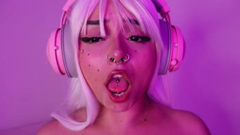 BabyPeachyDoll's Ahegao Face: Cute Gamer Girl Swallows Cum in HD