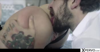 Blindfolded Babe's Rough Rendezvous: Kinky BDSM Play & Deepthroat Action