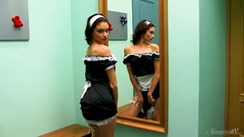 Heels' Sultry Maid Unwraps Her Gorgeous Body for You