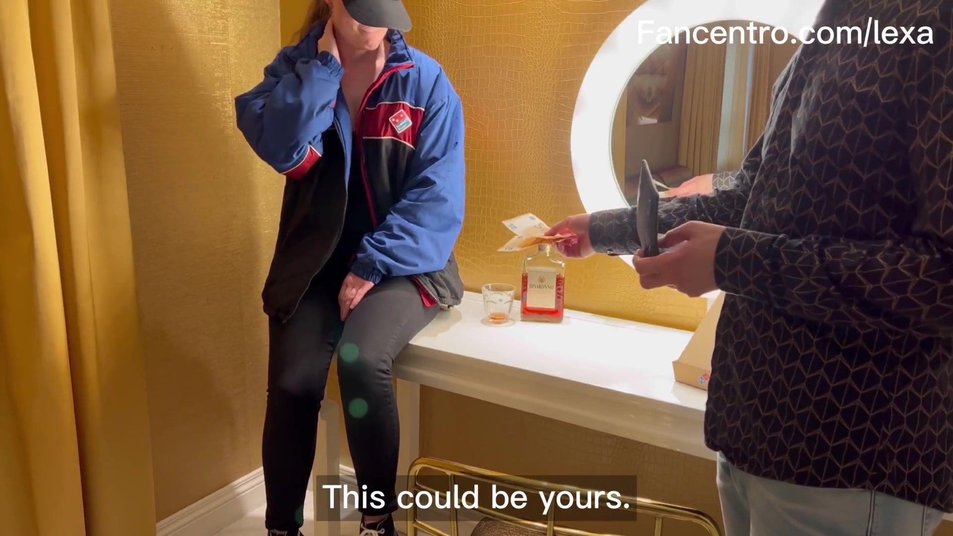 I Paid A Dutch Pizza Delivery Girl To Have Sex With Me - Ends With Facial