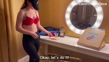 I Paid A Dutch Pizza Delivery Girl To Have Sex With Me - Ends With Facial