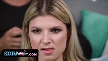 Gina Gerson's Gamer Getdown: Petite Blonde Takes Control & Rewards with Blowjob