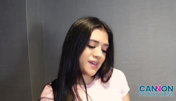 Alice Thunder's Curvy Latin Babe POV Perfection