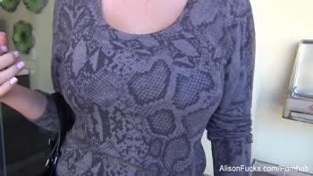 Behind the scenes with Alison Tyler and her breast implants