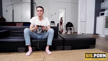 Stepbrother's Temptation: Blonde Stepsister Scores with Steamy Blowjob