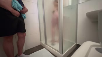 BerryBabe69's Sizzling Shower Surprise: Fast Cum & Big Ass