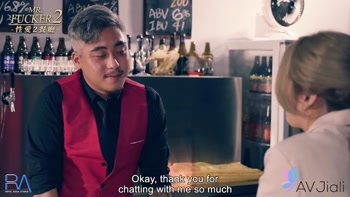 Li Zhiyan Is A Lonely Dog Lady Who Needs Some Company