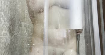Priscilla Carati's Italian Shower Solo
