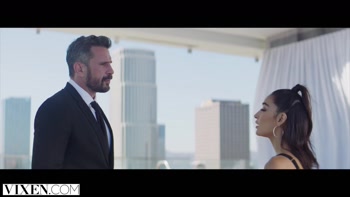 VIXEN Irresistible Emily is the perfect bad girl for Manuel