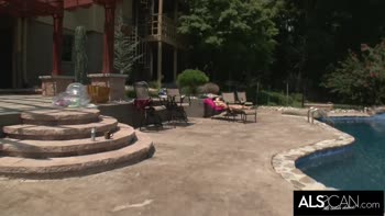 Zoey Kush's Petite Delight: Solo Masturbation in HD