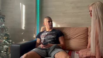 Mila Lioness's Big Ass POV Blowjob: Standing Tall