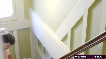 MomsTeachSex- Busty MILF Gets Hot Mothers Day Threeway S8:E4