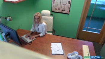 Cute TEEN (18+) has ANAL sex the doctor and a hot blonde NURSE - Fake Hospital