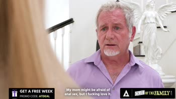 Khloe Kapri's Tight Asshole Tempts Stepdad Jay Crew