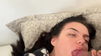 julianescobar999 - Waking Up My Step Sis Daily: Blowjob & Follada Fun