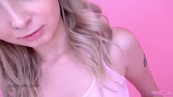 Blonde Teen (18+) Brat Swallows Cock in Casting Audition