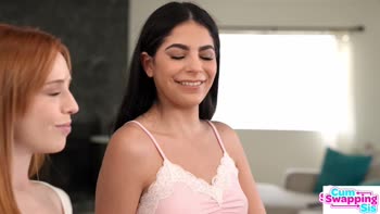 Madi Collins' Petite Step Sis Angel Gostosa in Sensual Threesome