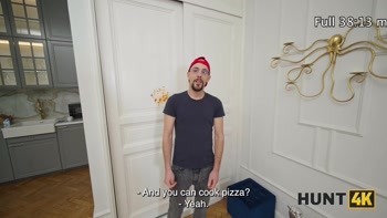 HUNT4K. Pussy for Pizza. Hot sex with Maya Sinn
