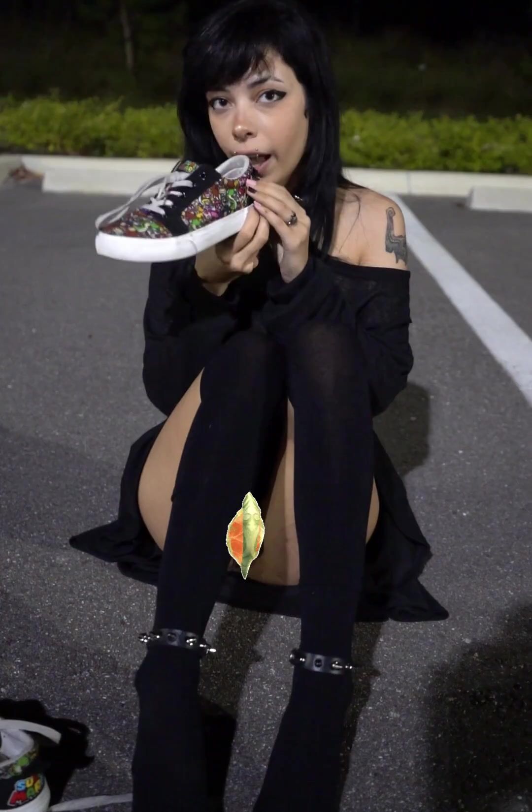 Cute Egirl Unties her Shoes..