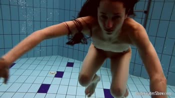 Monica Sizzles with Janka & Andrea in Sensual Underwater Lesbian Delights