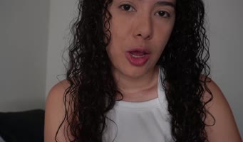 Amirahot1's Saudi Siren Solo: Big Natural Tits & Desi Hindi Audio