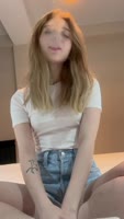 Zxlecya's Solo Bliss: A Teen (18+) Blonde's Romantic Masturbation