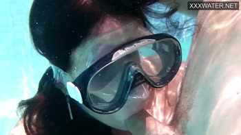 Minnie Manga's Sizzling Underwater Slay with Eduard