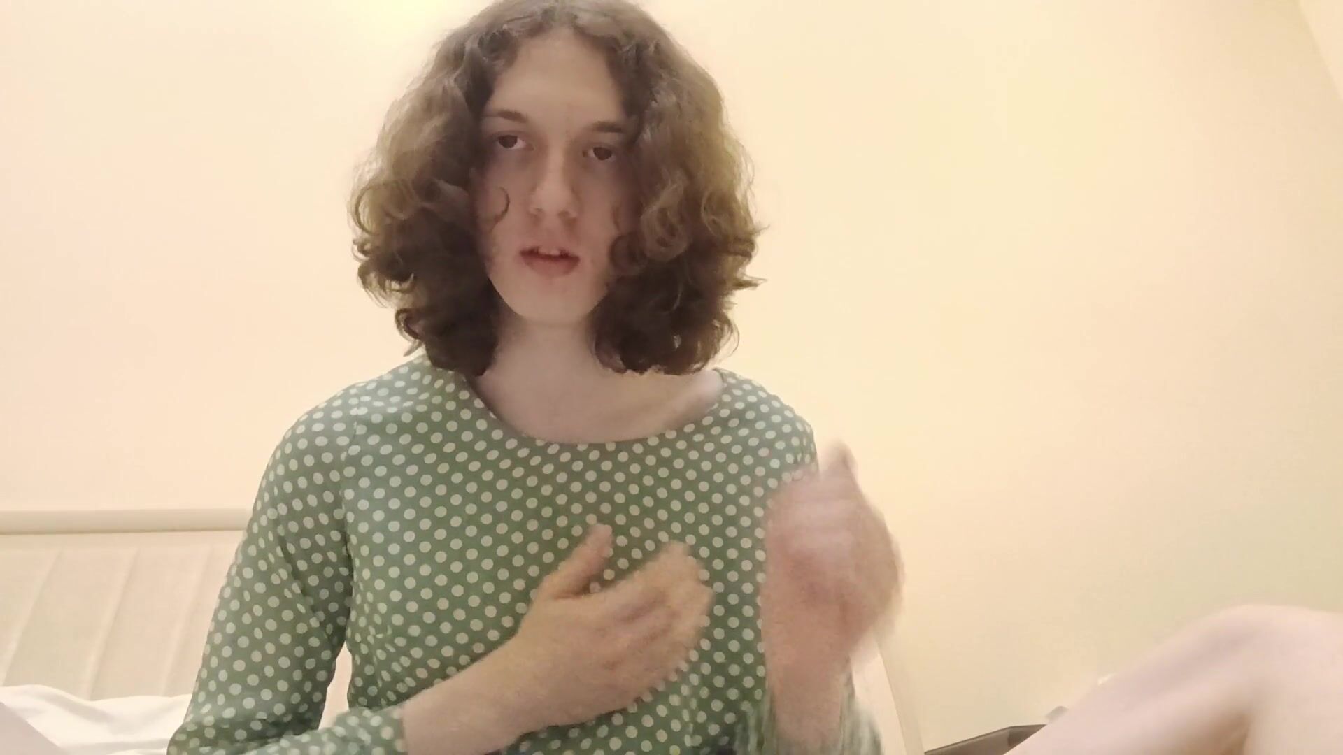 Trans-girl Stesha Masturbates her Clitoris in a Dress