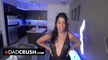 Rebellious Step Daughter Vanessa Sky Throated and Fucked by Her Filthy Step-Father - DadCrush