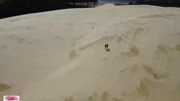 Jade Kink's Desert Adventure: Public BDSM Surprise in the Dunes