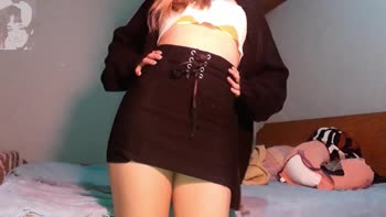 Bonneyuwu's Argentine Siren: Solo Strip Tease for Your Eyes Only