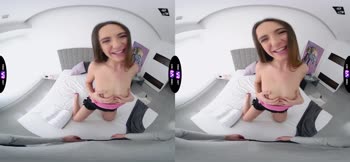 Sakura's Steamy Sex Break in Virtual Reality