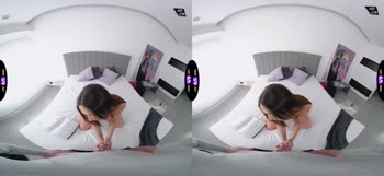 Sakura's Steamy Sex Break in Virtual Reality