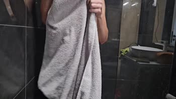 Goddess Hailey - Hailey's Soapy Shower Seduction