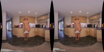 Sultry Louise K: Natural Blonde Perfection