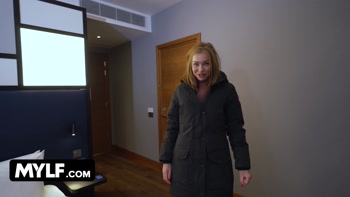 Jessica's Seductive Surprise: A Blowjob Bonanza with Marcus London