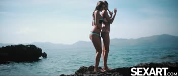 Blonde Bombshells Nancy A and Sybil Share Scorching Orgasms in Sensual Sizzling