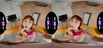 Julia Red's VR Banana Bonanza: Reverse Cowgirl Creampie Fun